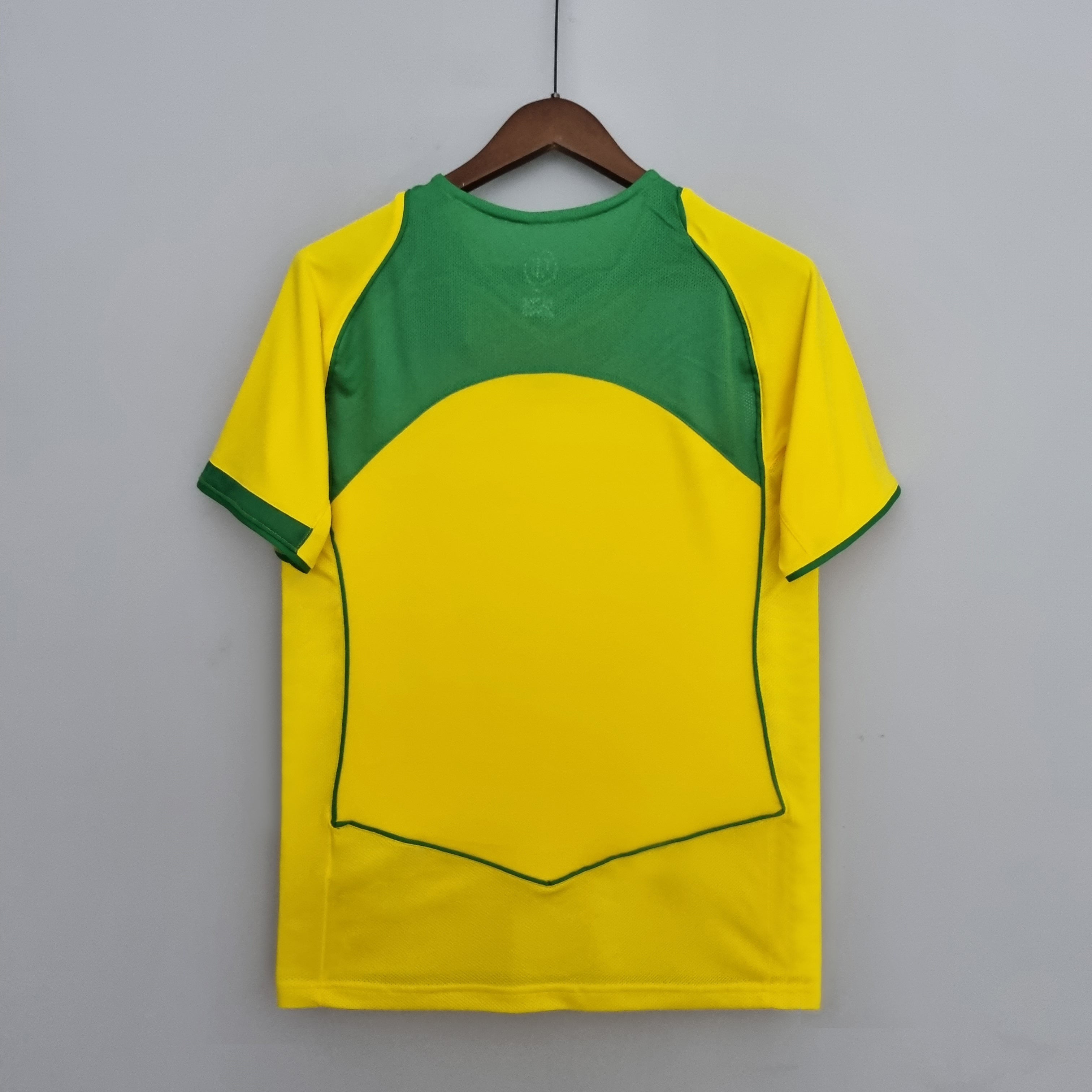 Camisa Retrô 2004 Seleção Brasileira I Nike Masculina - Amarela - Total 90